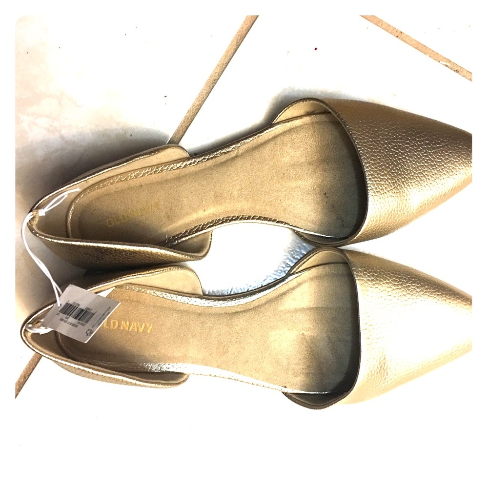 NWT Old Navy Gold Flats